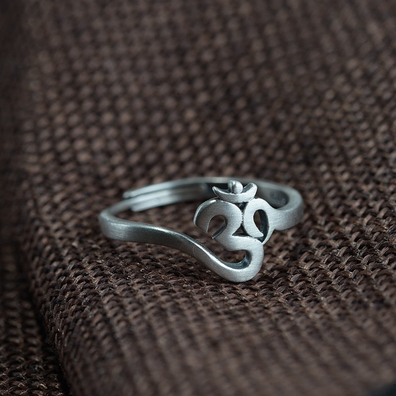 Serene Om 925 Ring