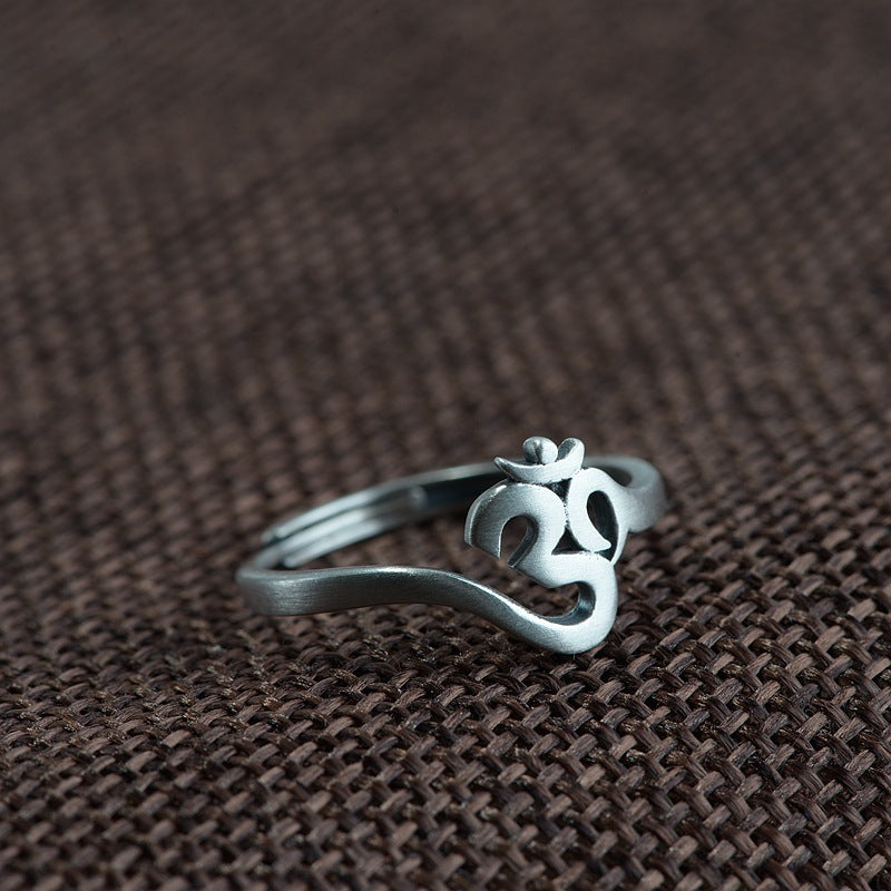 Serene Om 925 Ring